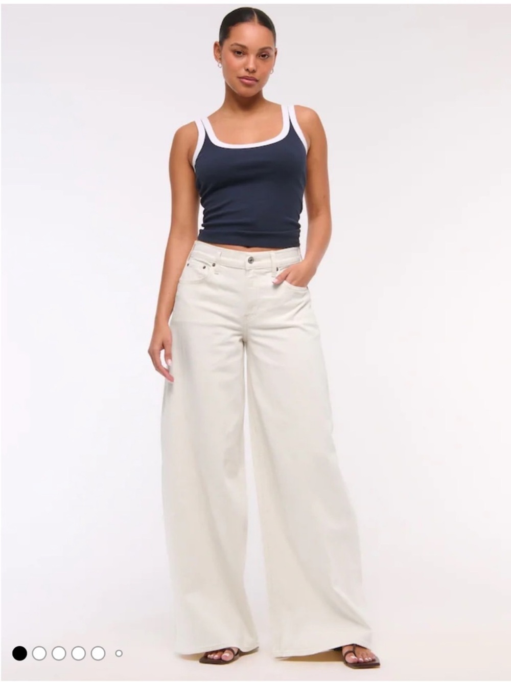 Abercrombie & Fitch Cream Mid Rise Ultra Wide Leg Jeans Off-White Size 32 SHORT
